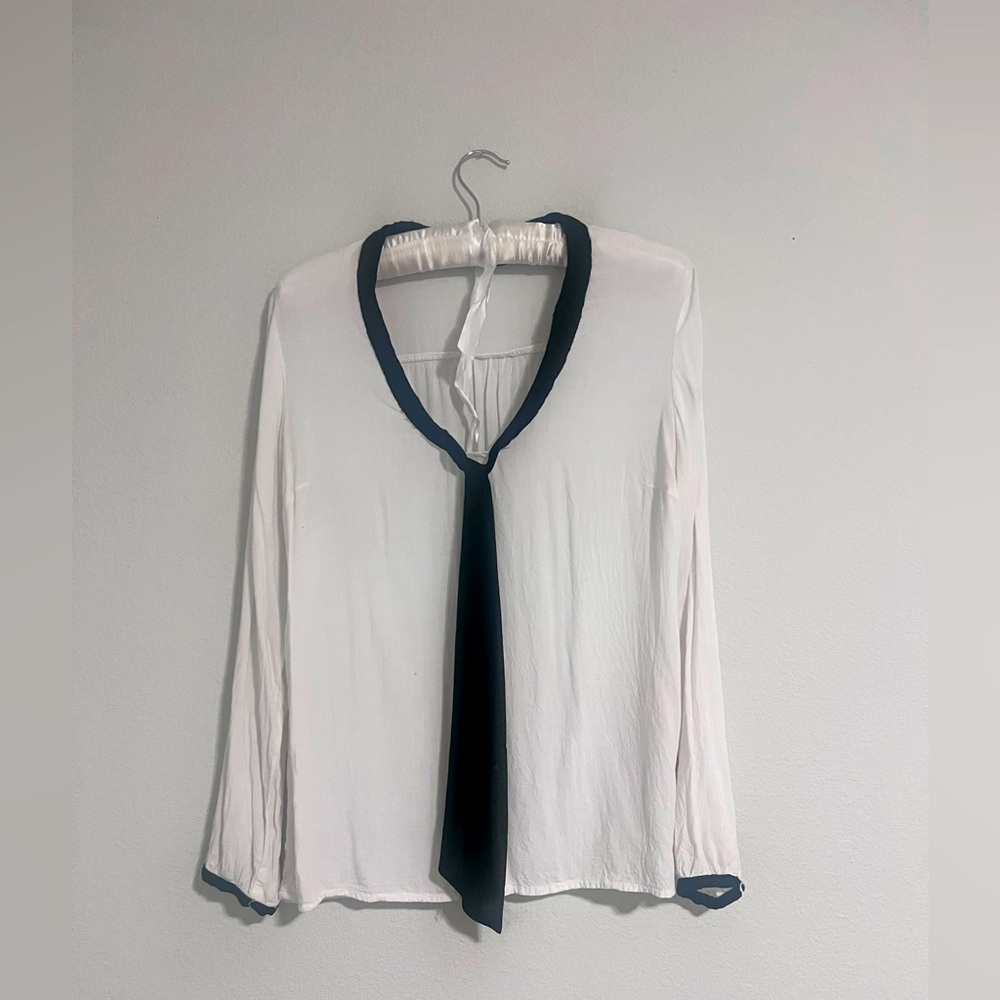 || ZARA BLOUSE || WHITE BLACK BOW ||